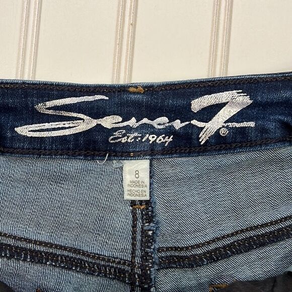 Seven high rise weekend rolled hem shorts - Picture 2 of 5